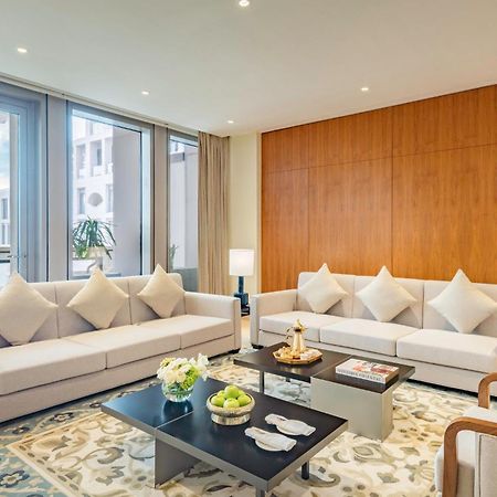 Mandarin Oriental, Doha Hotel Exterior photo Living room