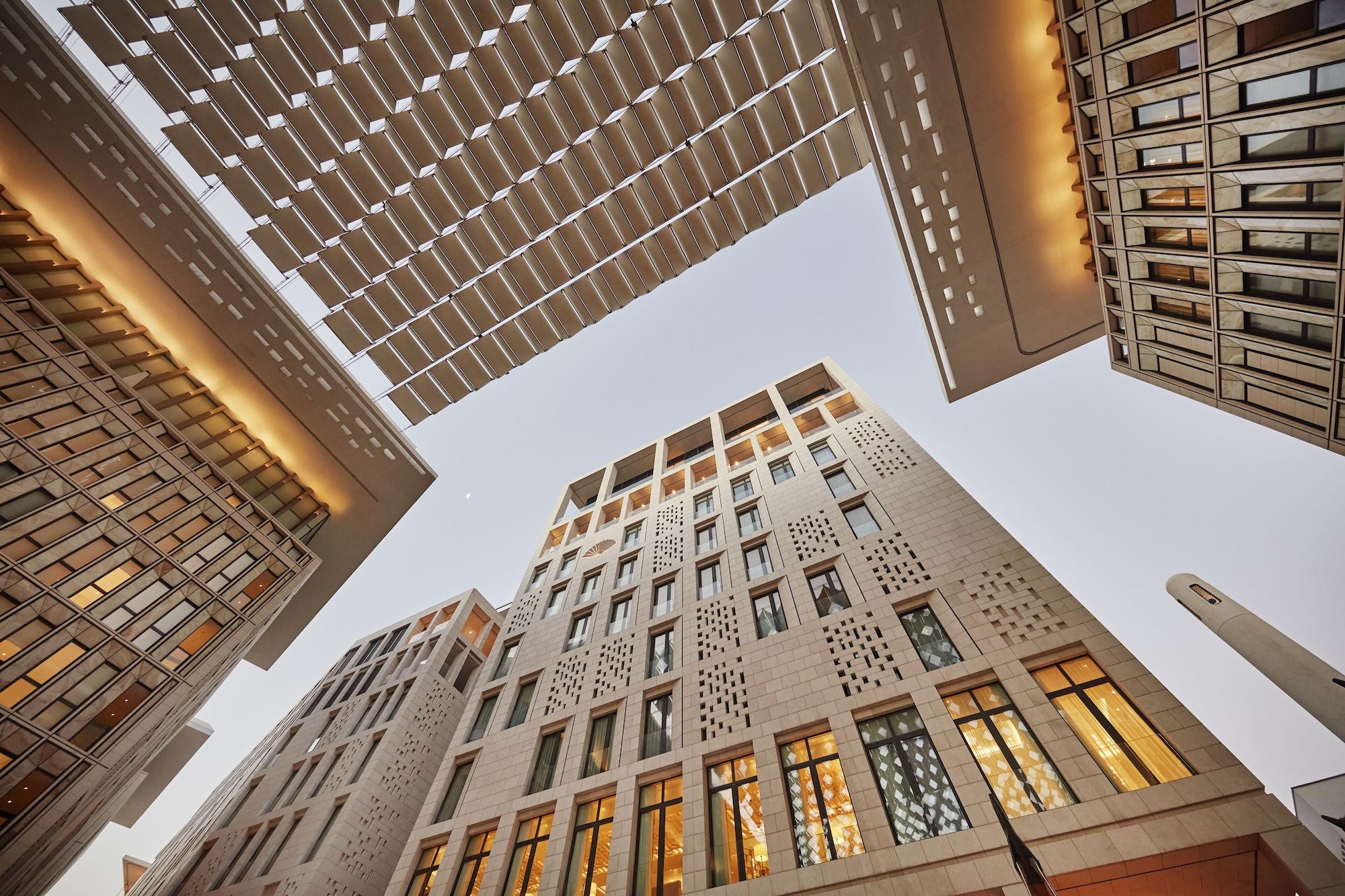 Mandarin Oriental, Doha Hotel Exterior photo The new library building