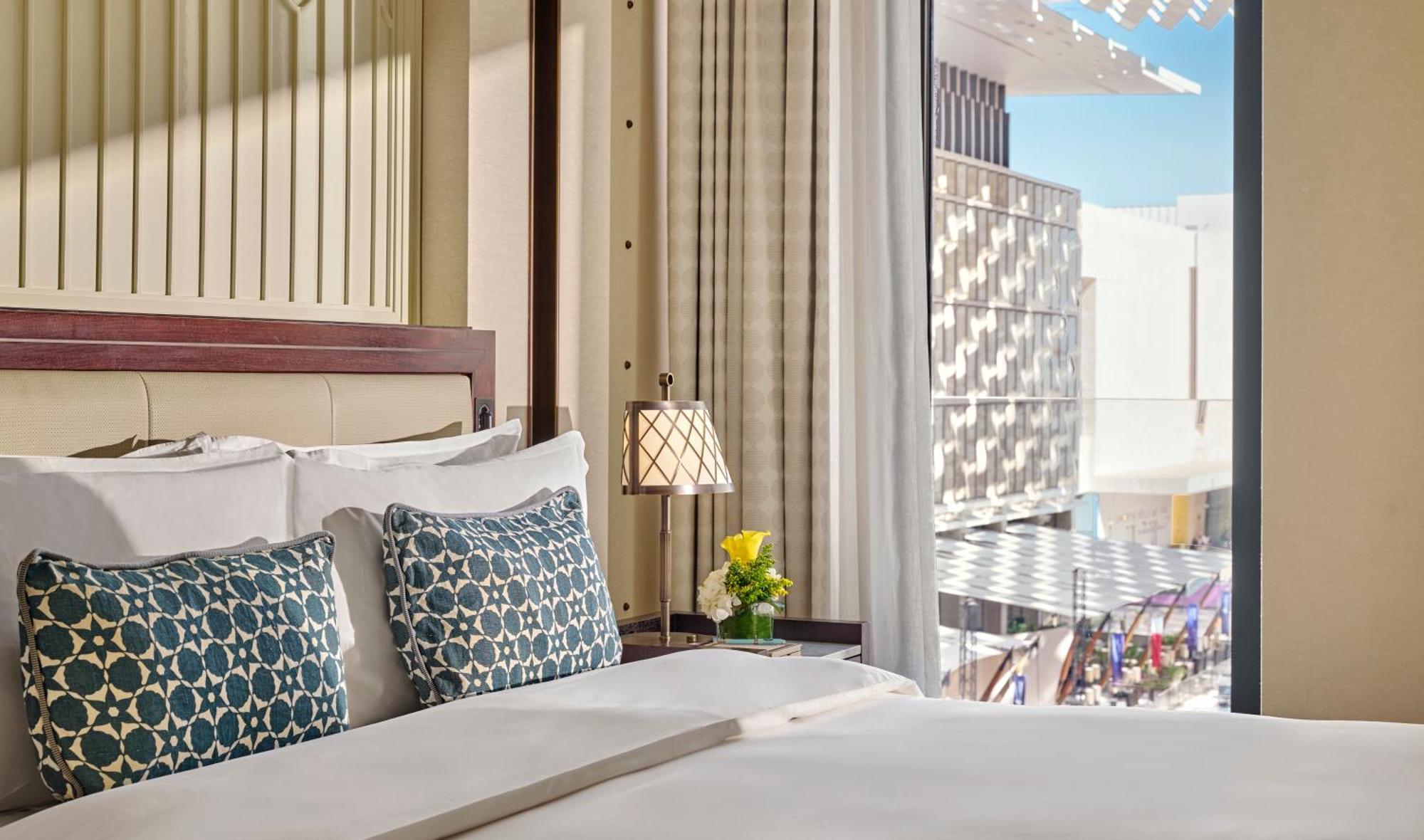 Mandarin Oriental, Doha Hotel Exterior photo A bedroom at the hotel